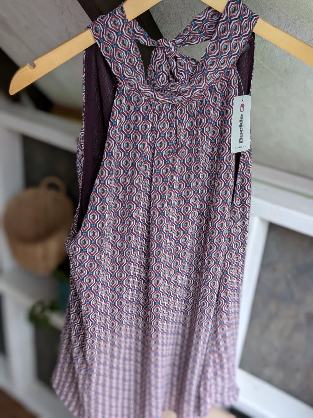 Day Trip Buckle Geometric Print Halter Neck Tie Back Top NWT